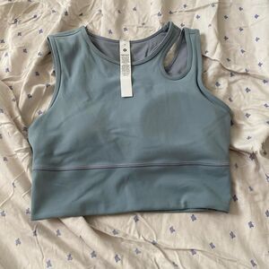 lululemon master motion cropped tank top in blue